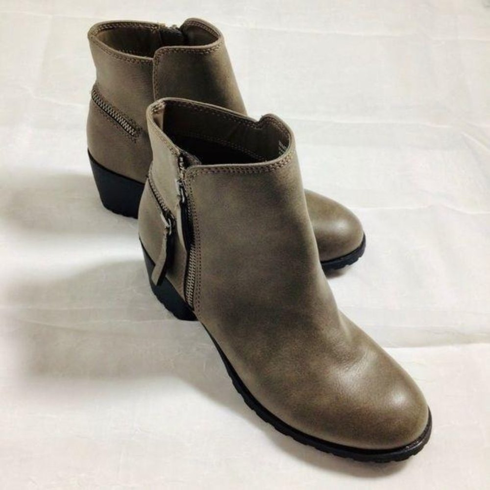Report Ankle Boots Magnesium Sz 7.5